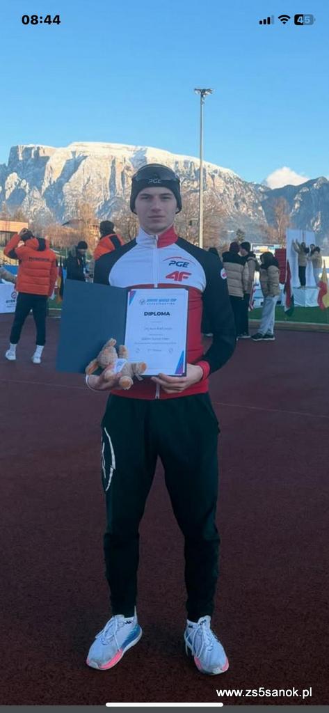 Szymon Hostyński z nagrodami