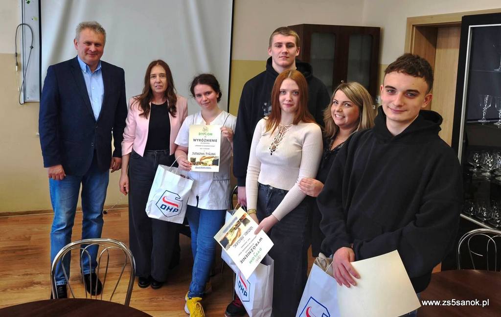 Uczniowie nagrodzenie w konkursie