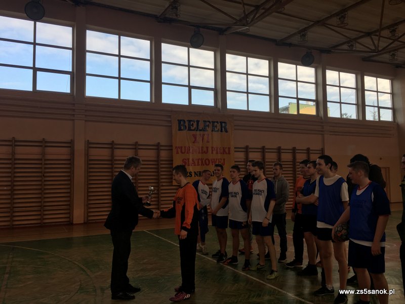 2 Fot 6.Turniej Halowej Piłki Nożnej o Puchar Komendanta w Sanoku